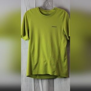 Patagonia Men's M Athletic Shirt